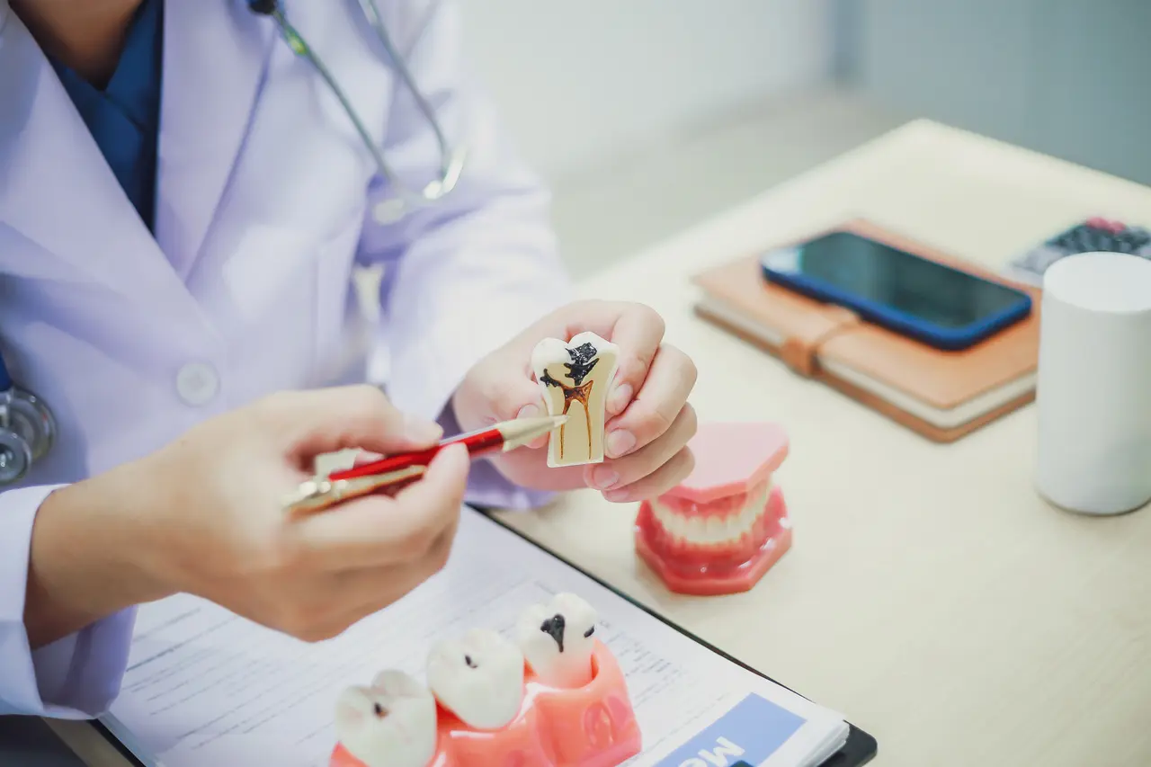 Endodontic treatment services at Molina Endodontics in Downey, CA