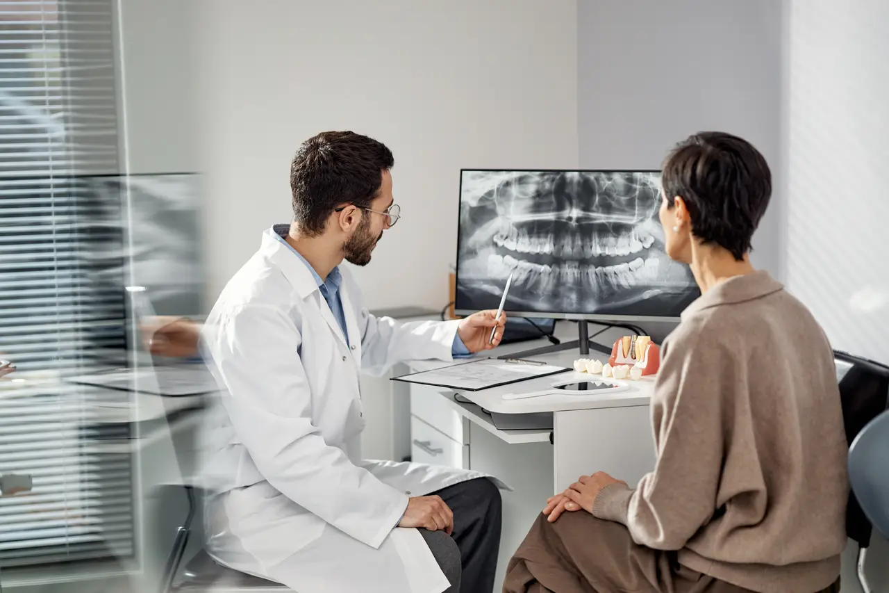 Patient sharing a painless root canal experience